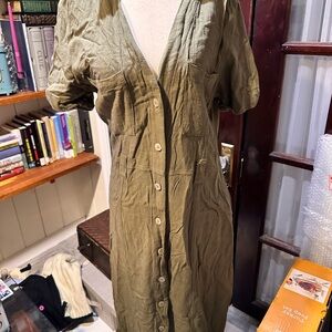 Stradivarius Olive Button-Up Dress (missing belt)